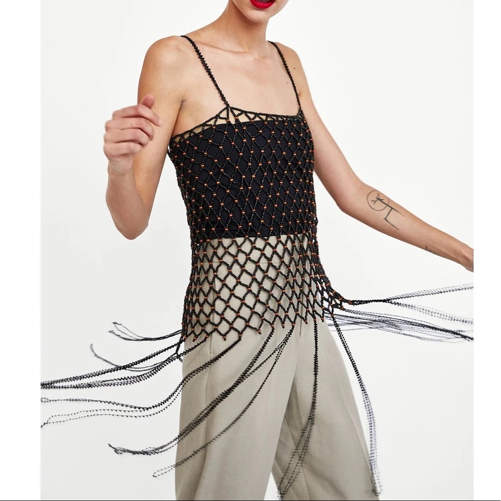 BUY OR ADD ON AS 🎁 🤍🖤Beaded Top 🤍🖤